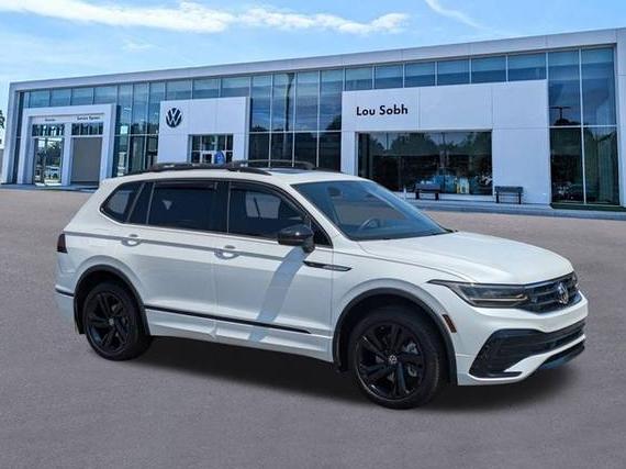 VOLKSWAGEN TIGUAN 4MOTION 2024 3VV8B7AX3RM061856 image